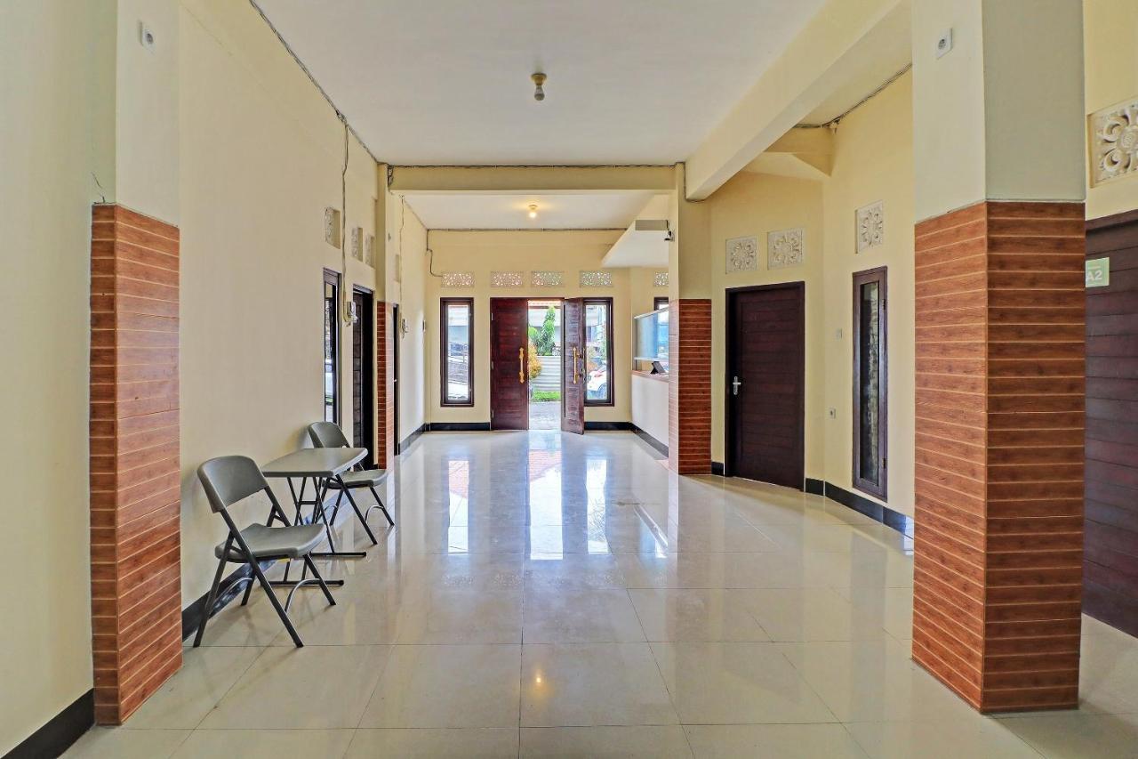 Oyo 91864 Holistic Stay Jimbaran Екстер'єр фото