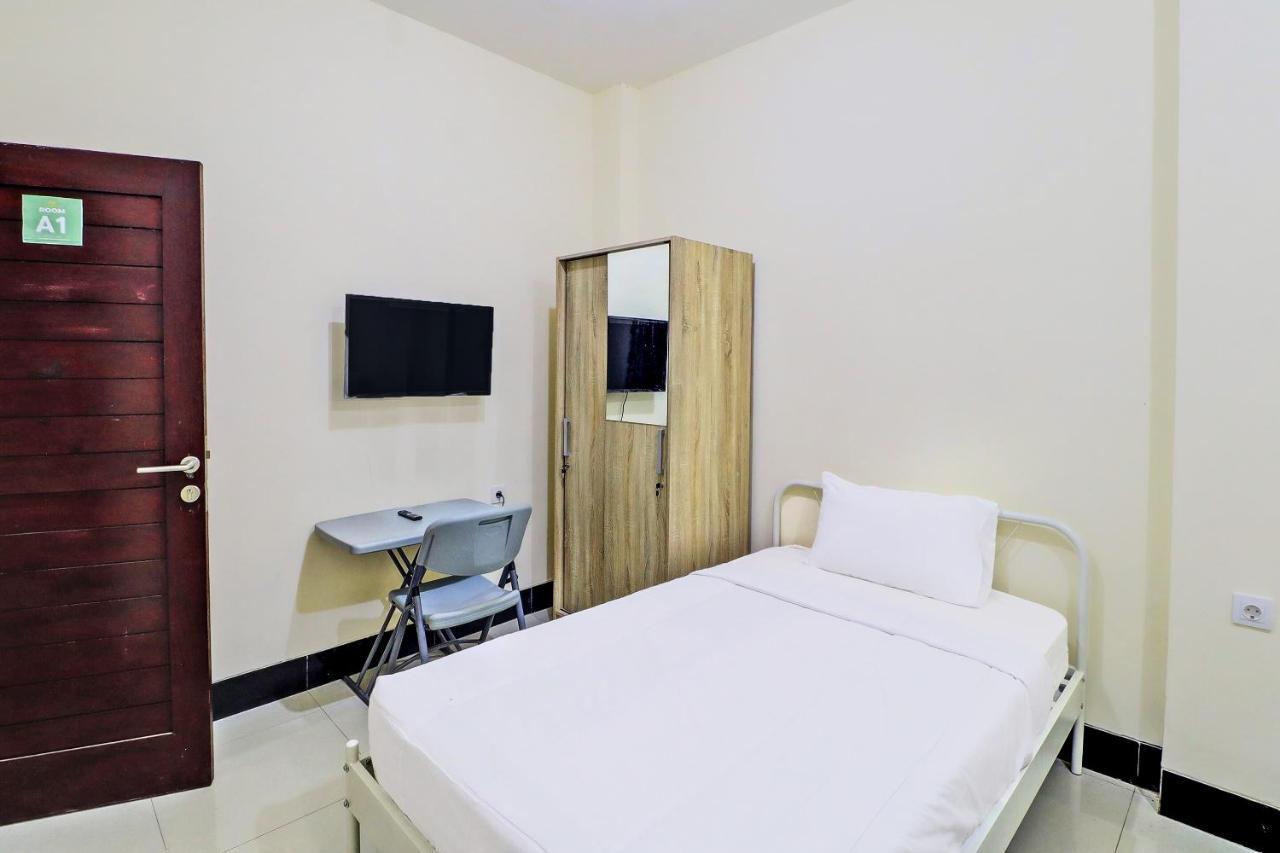 Oyo 91864 Holistic Stay Jimbaran Екстер'єр фото